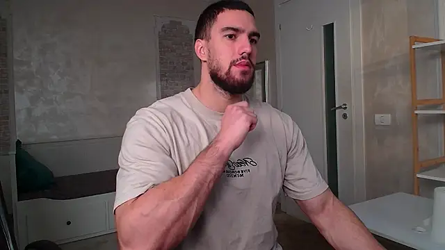 IvanHydee online show from October 30, 2025, 5:42 am