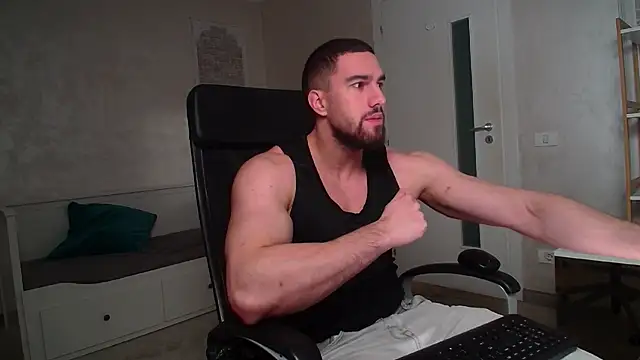 IvanHydee online show from January 10, 2026, 5:42 am