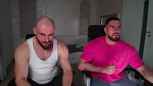 IvanHydee online show from March 17, 2026, 5:44 am