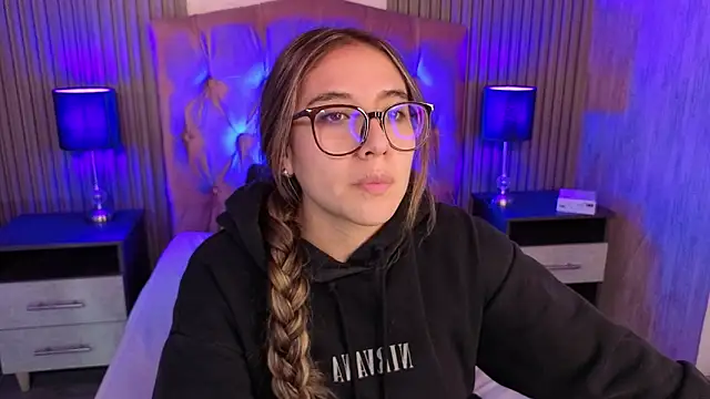 Bonnali lune online show from February 19, 2026, 7:32 pm