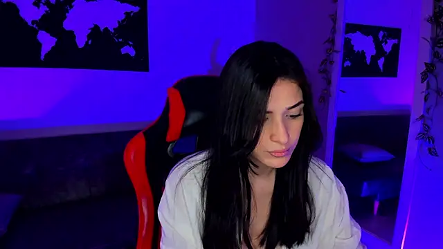 ZoeValencia1 online show from October 25, 2025, 12:34 pm