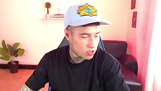 setthomas online show from October 21, 2025, 2:51 pm