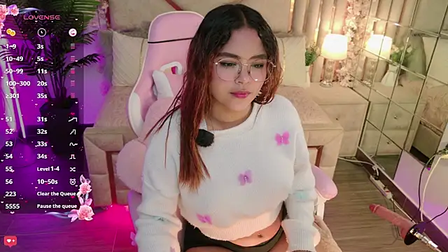 eimy 2 online show from November 7, 2025, 4:12 am