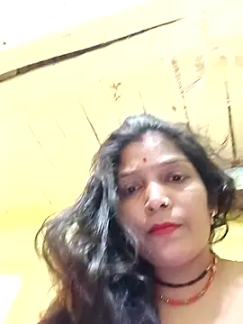 Snapshot of Samiya-143 chatting on October 12, 2025, 6:56 am Samiya-143 online show from October 12, 2025, 6:56 am