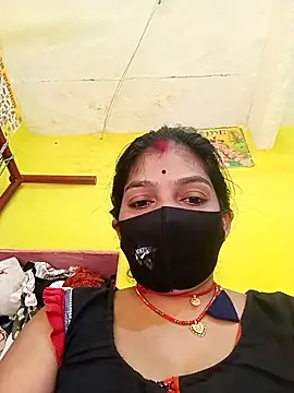 Snapshot of Samiya-143 chatting on February 8, 2026, 8:18 am Samiya-143 online show from February 8, 2026, 8:18 am