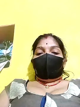 Snapshot of Samiya-143 chatting on February 16, 2026, 4:25 pm Samiya-143 online show from February 16, 2026, 4:25 pm