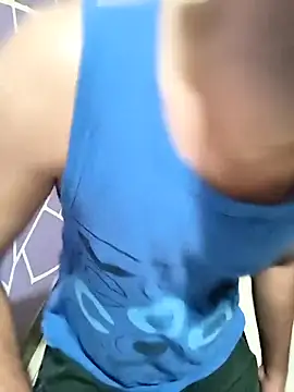 Snapshot of mehulsomm7 chatting on November 8, 2025, 12:38 pm mehulsomm7 online show from November 8, 2025, 12:38 pm