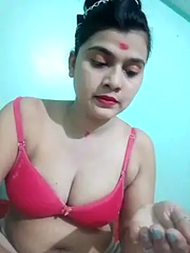 Snapshot of Kavya-Tiwari chatting on May 31, 2026, 5:42 pm Kavya-Tiwari online show from May 31, 2026, 5:42 pm