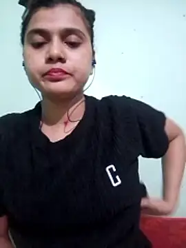 Snapshot of Kavya-Tiwari chatting on June 7, 2026, 10:24 pm Kavya-Tiwari online show from June 7, 2026, 10:24 pm