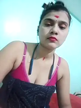 Snapshot of Kavya-Tiwari chatting on June 13, 2026, 8:01 am Kavya-Tiwari online show from June 13, 2026, 8:01 am