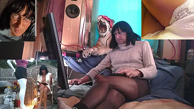 SissiDomination online show from December 1, 2025, 8:30 am