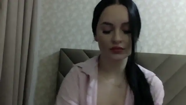 Snapshot of Lulii24 chatting on September 10, 2025, 8:31 pm Lulii24 online show from September 10, 2025, 8:31 pm