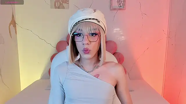 AdharaSweet1  online show from February 19, 2026, 5:47 am