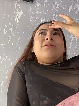 MacarenaRosse online show from October 15, 2025, 7:25 pm