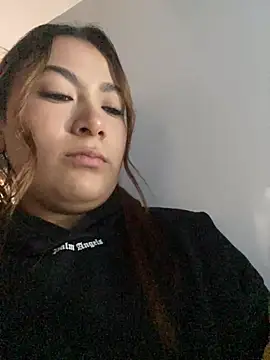 MacarenaRosse online show from November 30, 2025, 8:24 pm