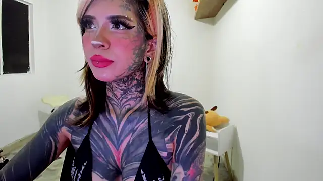 Nickidoll66- online show from May 20, 2026, 8:20 am