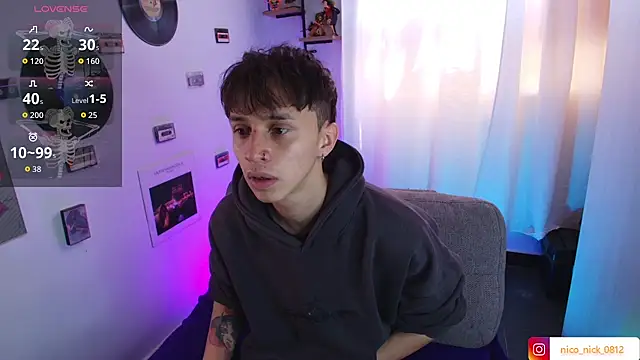 Snapshot of Nick_Bangover_ chatting on October 6, 2025, 5:43 pm Nick Bangover  online show from October 6, 2025, 5:43 pm