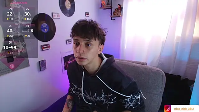 Snapshot of Nick_Bangover_ chatting on October 10, 2025, 6:07 pm Nick Bangover  online show from October 10, 2025, 6:07 pm