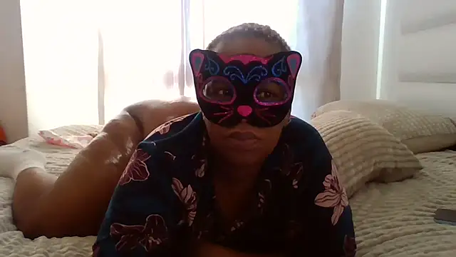 Snapshot of SexyNonnyy chatting on July 8, 2026, 6:07 am SexyNonnyy online show from July 8, 2026, 6:07 am