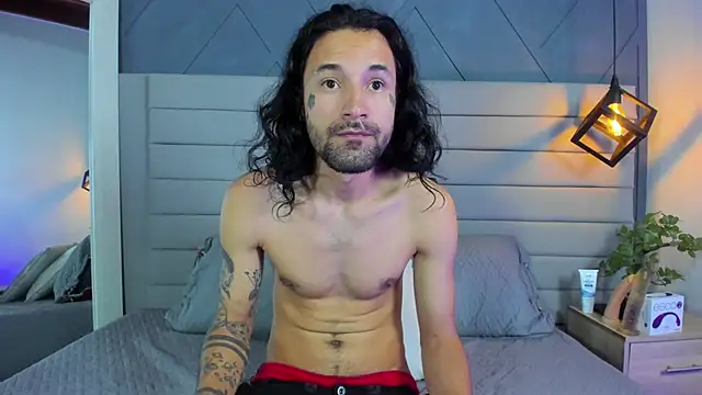 Hisoka 011 online show from October 26, 2025, 12:44 pm