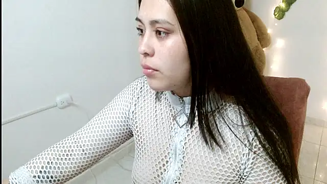 lucy1609 online show from October 2, 2025, 8:38 pm