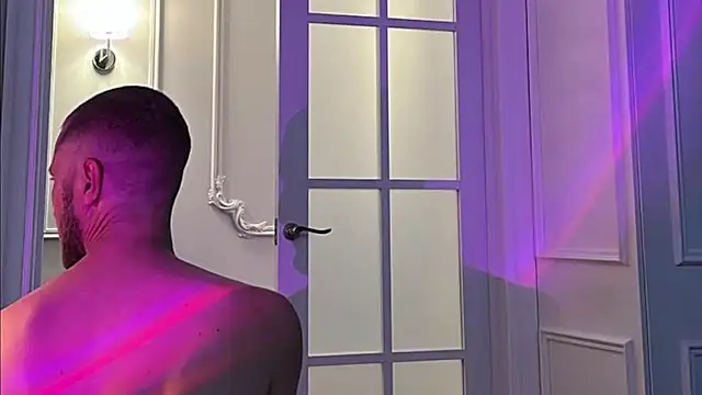 Mr At  online show from October 15, 2025, 7:08 am