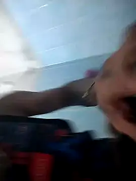 Snapshot of Yayoope chatting on December 17, 2025, 11:33 pm Yayoope online show from December 17, 2025, 11:33 pm