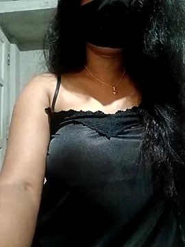 DiyaRoy49 online show from October 17, 2025, 5:26 pm