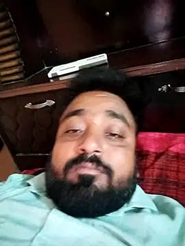 Raju fuckerr online show from June 14, 2026, 7:10 am