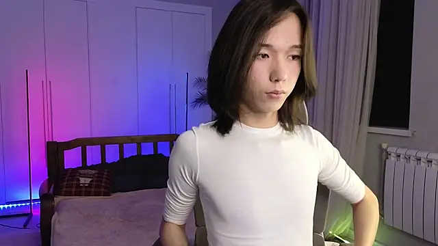 okerriella online show from November 26, 2025, 1:12 pm