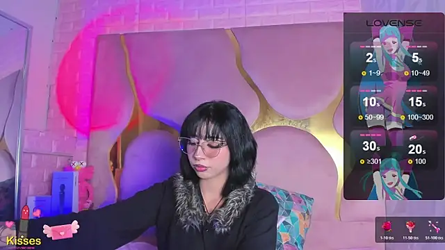 Niina Sissy online show from April 16, 2026, 2:01 am