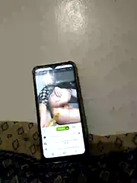 moroooooooo12 online show from November 16, 2025, 4:45 pm