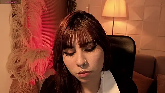 Snapshot of GaiaJoness chatting on September 8, 2025, 7:35 pm GaiaJoness online show from September 8, 2025, 7:35 pm