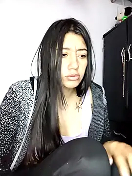 Madow Lu online show from October 22, 2025, 12:38 pm