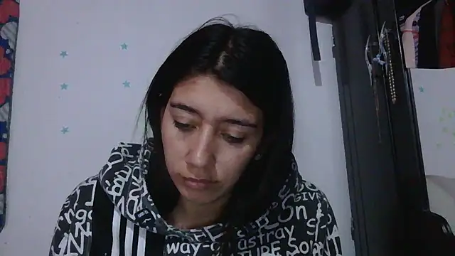 Madow Lu online show from November 28, 2025, 12:13 am