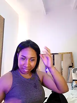 Elowen Clark online show from February 24, 2026, 6:50 pm