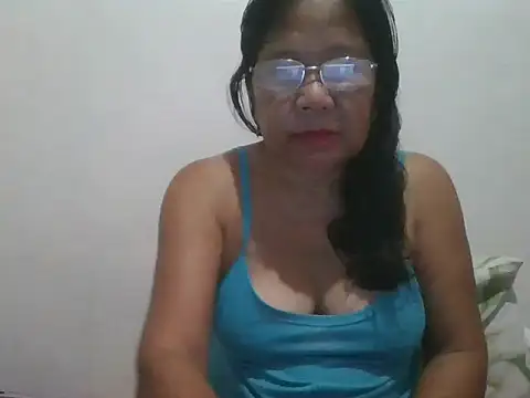 AMANDA99X online show from October 25, 2025, 10:37 pm