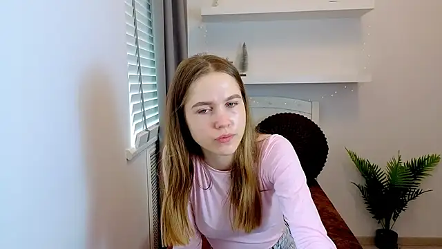Snapshot of Spicy_Lexi chatting on May 18, 2026, 6:41 am Spicy Lexi online show from May 18, 2026, 6:41 am