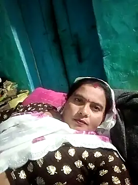 Hot komal1 online show from October 20, 2025, 4:18 pm