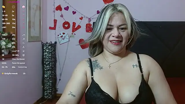 pamela echeverria online show from May 29, 2026, 11:19 am