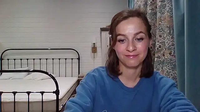 Snapshot of Niravyn_ chatting on September 9, 2025, 9:53 am Niravyn  online show from September 9, 2025, 9:53 am