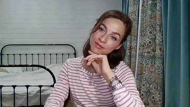 Snapshot of Niravyn_ chatting on September 10, 2025, 5:40 am Niravyn  online show from September 10, 2025, 5:40 am