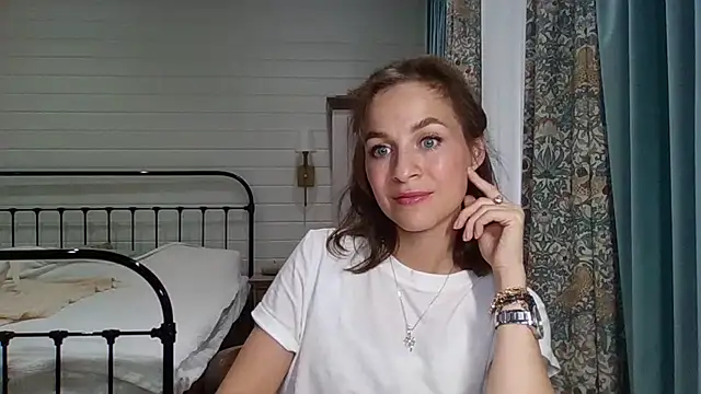 Snapshot of Niravyn_ chatting on September 11, 2025, 9:53 am Niravyn  online show from September 11, 2025, 9:53 am