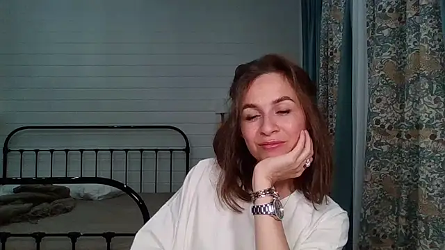 Snapshot of Niravyn_ chatting on September 27, 2025, 3:28 pm Niravyn  online show from September 27, 2025, 3:28 pm