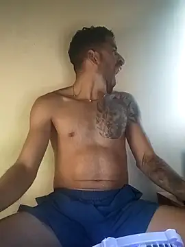 Alexsexygamer online show from November 18, 2025, 6:01 pm