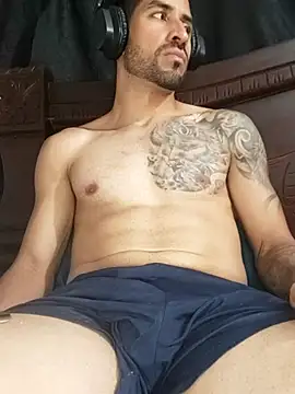 Alexsexygamer online show from April 5, 2026, 8:17 pm