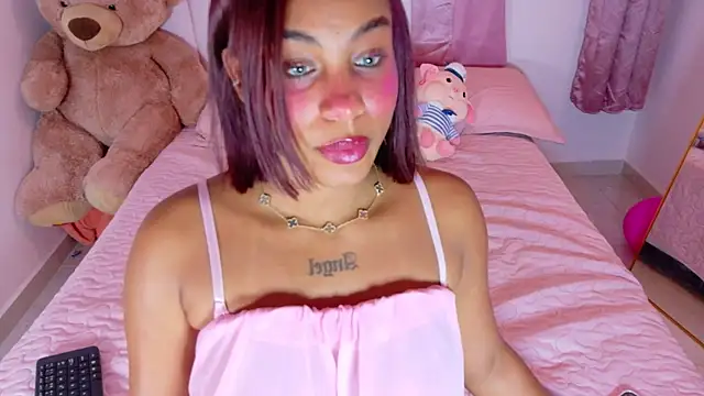 Sofia Stanley online show from May 23, 2026, 5:23 am