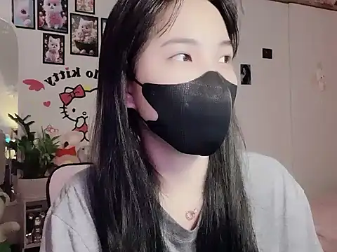 keelinnn19 online show from November 2, 2025, 6:10 pm