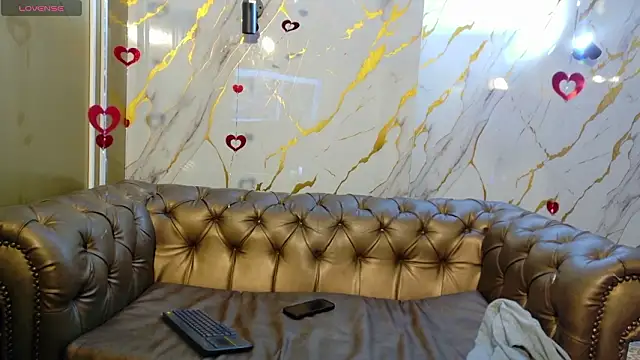 Snapshot of angeles_azul chatting on February 16, 2026, 1:40 pm angeles azul online show from February 16, 2026, 1:40 pm