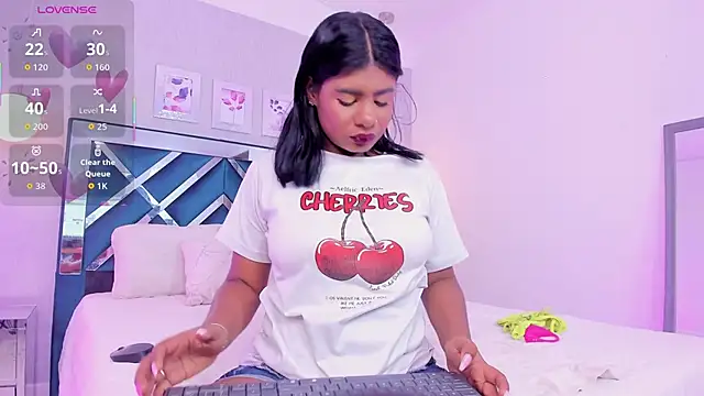 Snapshot of meloody7 chatting on September 29, 2025, 11:37 am meloody7 online show from September 29, 2025, 11:37 am